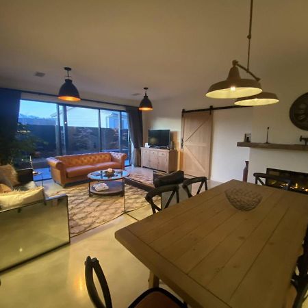 Black Stilt Retreat, Stunning Luxury Property Twizel Εξωτερικό φωτογραφία