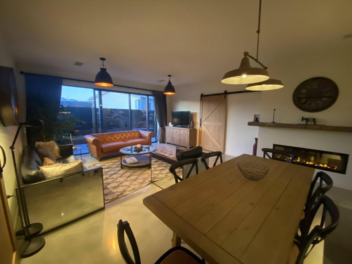 Black Stilt Retreat, Stunning Luxury Property Twizel Εξωτερικό φωτογραφία