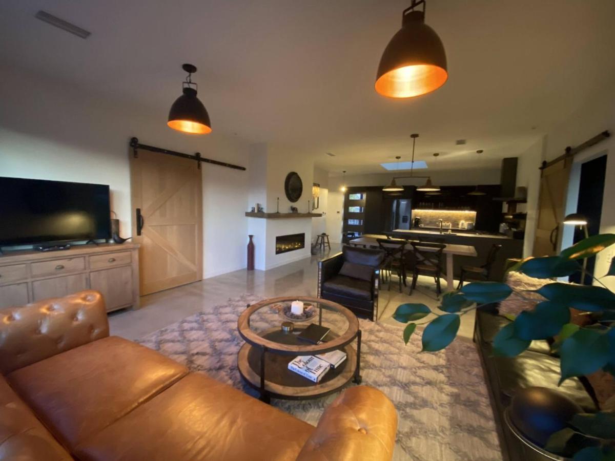 Black Stilt Retreat, Stunning Luxury Property Twizel Εξωτερικό φωτογραφία