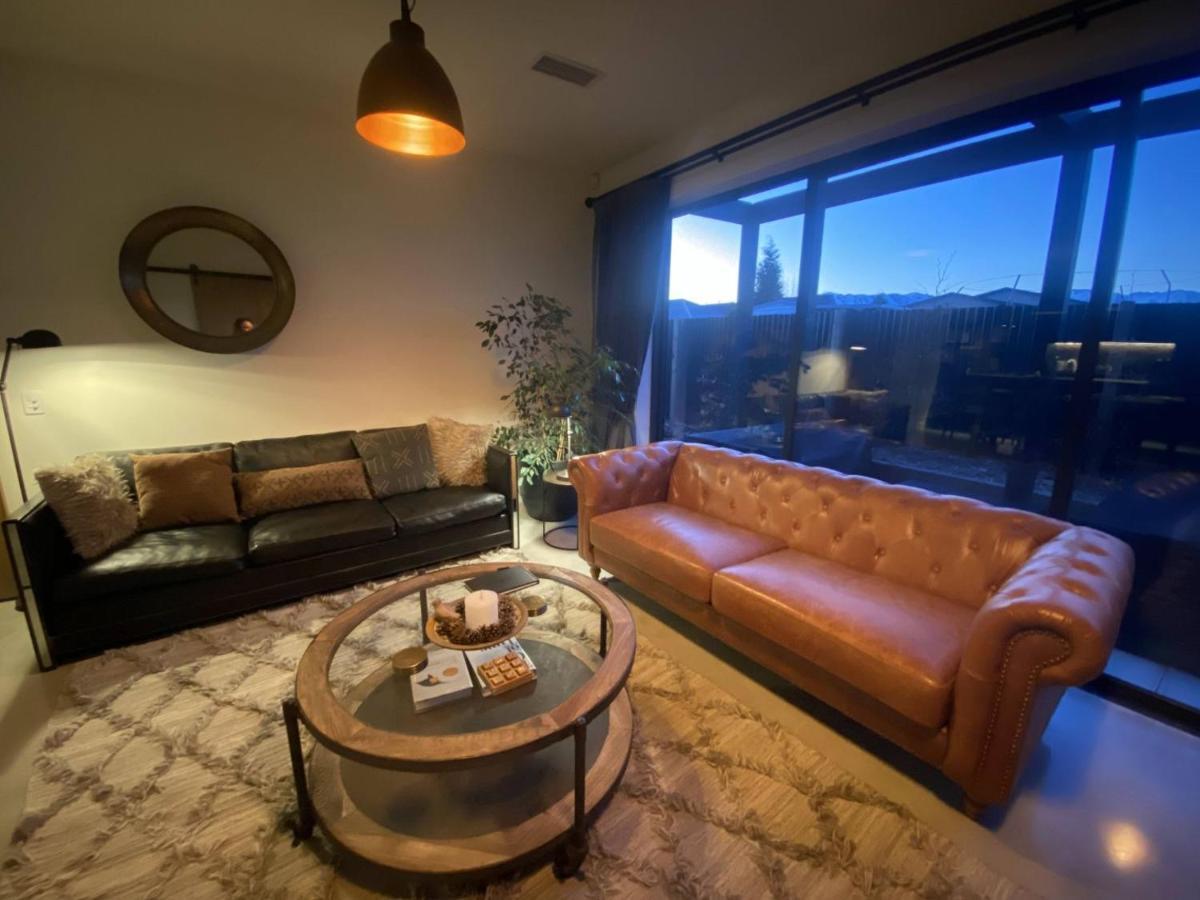 Black Stilt Retreat, Stunning Luxury Property Twizel Εξωτερικό φωτογραφία
